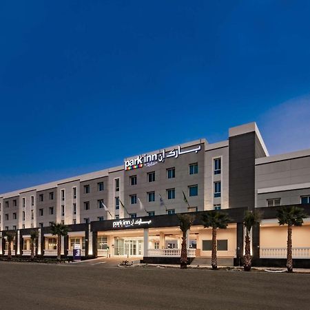Park Inn By Radisson Jubail Industrial City Exteriör bild