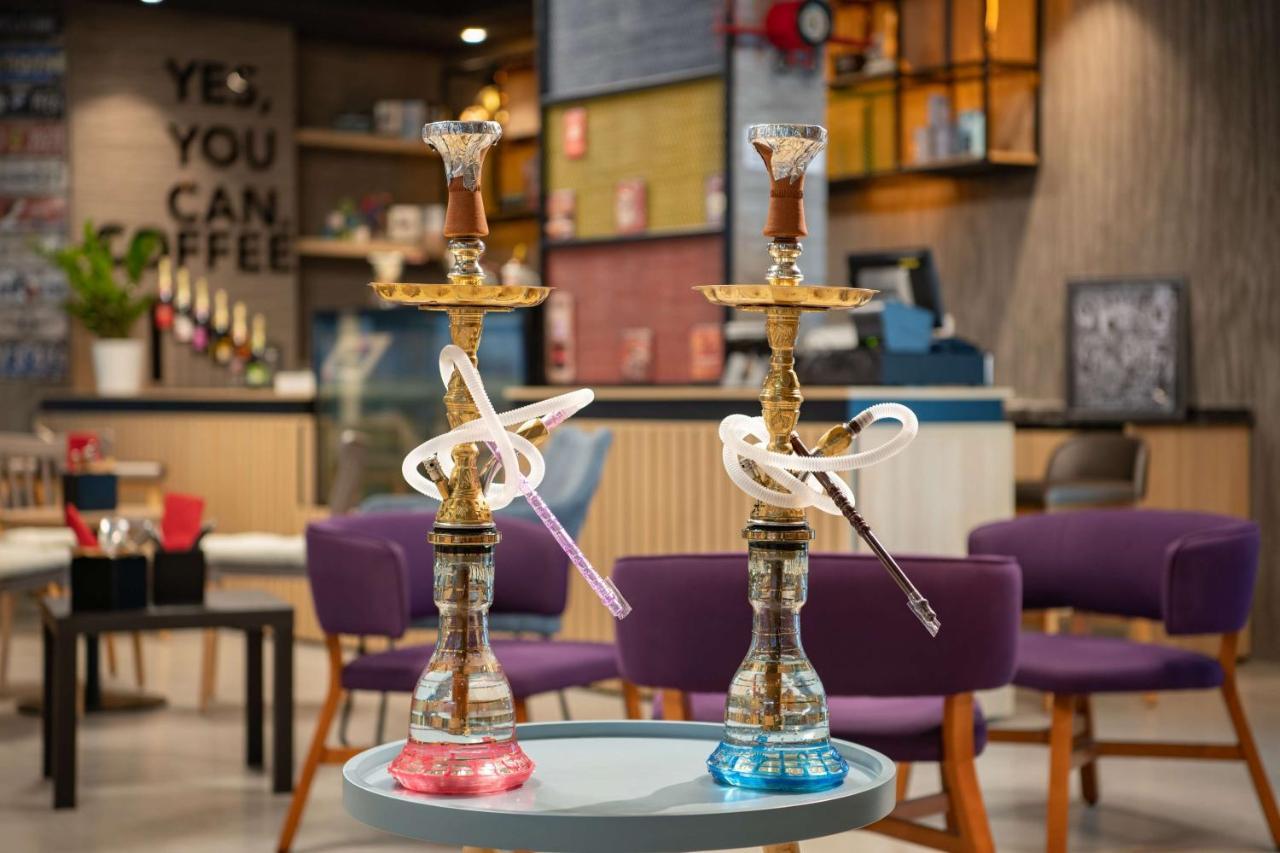 Park Inn By Radisson Jubail Industrial City Exteriör bild